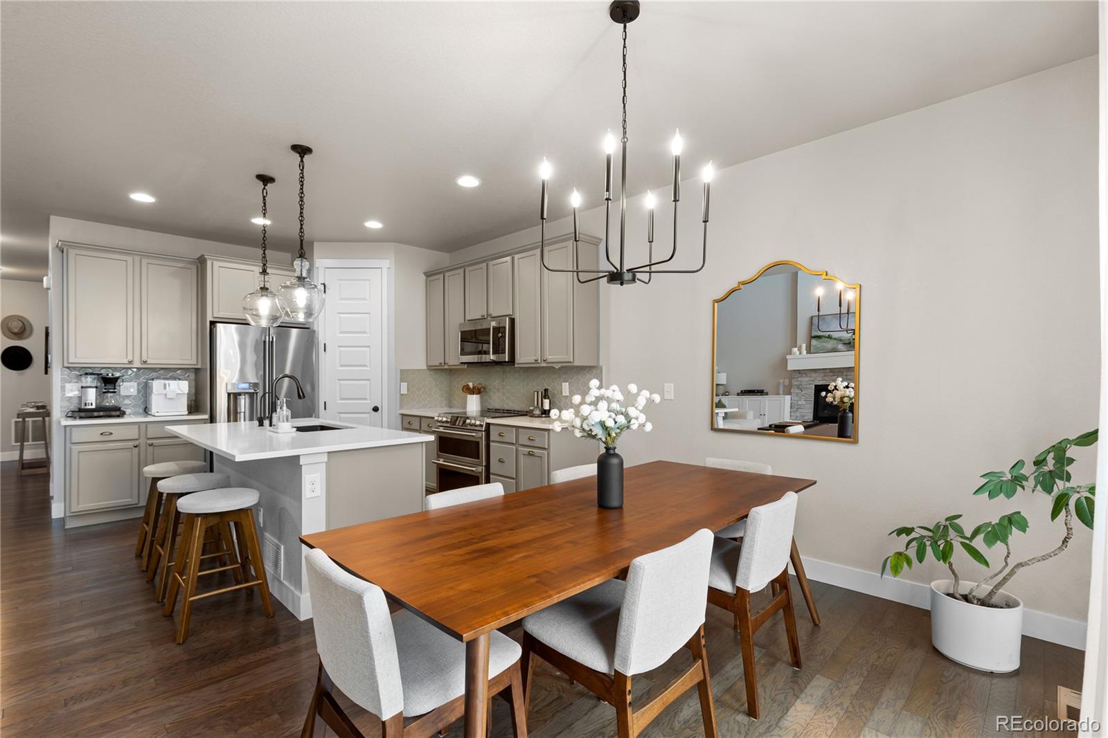 MLS Image #8 for 6852  canosa street,denver, Colorado