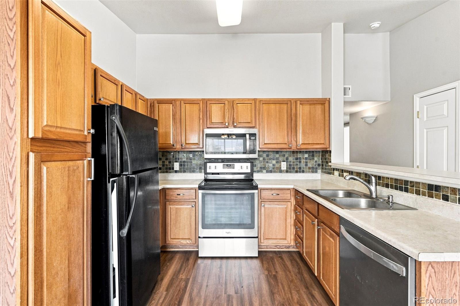 MLS Image #6 for 10091 e carolina drive,aurora, Colorado