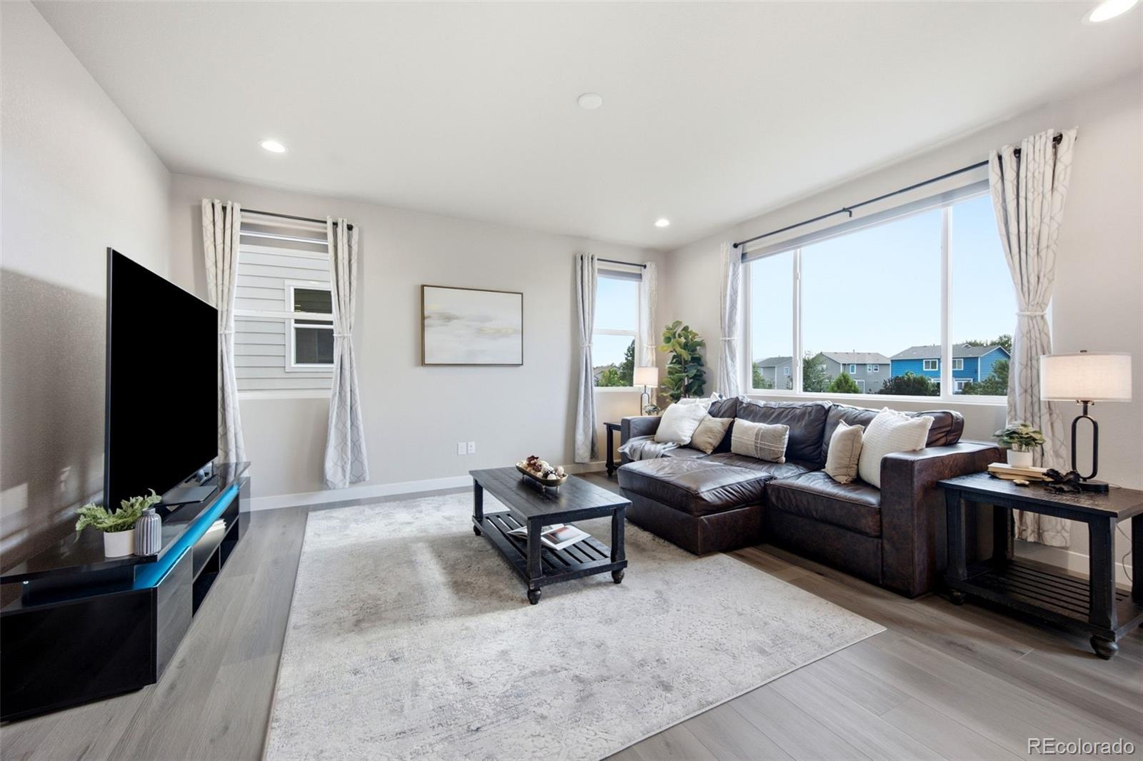 MLS Image #10 for 3938  ryedale way,colorado springs, Colorado