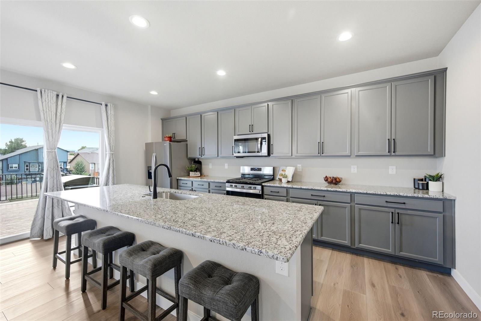 MLS Image #3 for 3938  ryedale way,colorado springs, Colorado