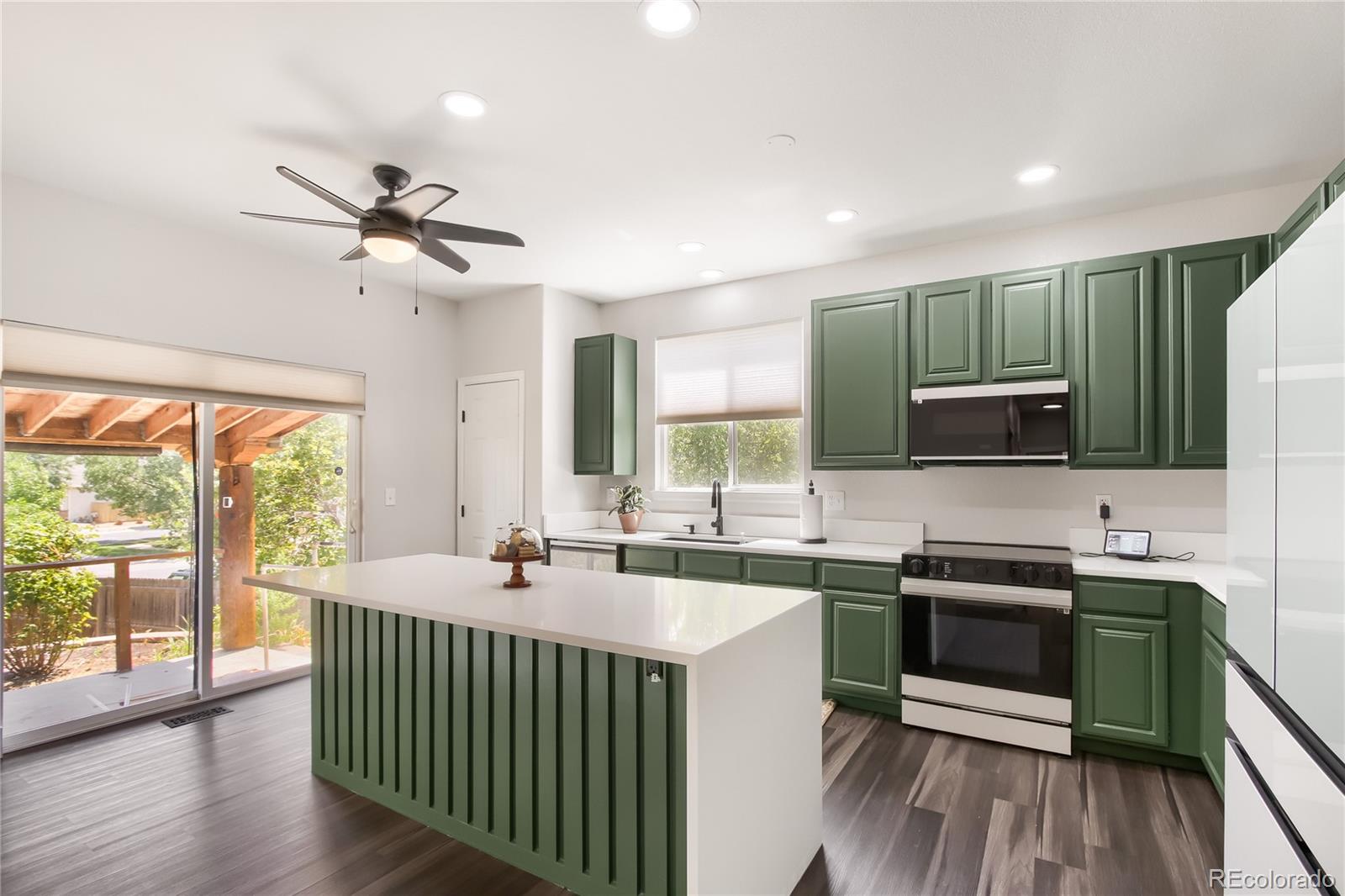 MLS Image #4 for 204  straw court,brighton, Colorado