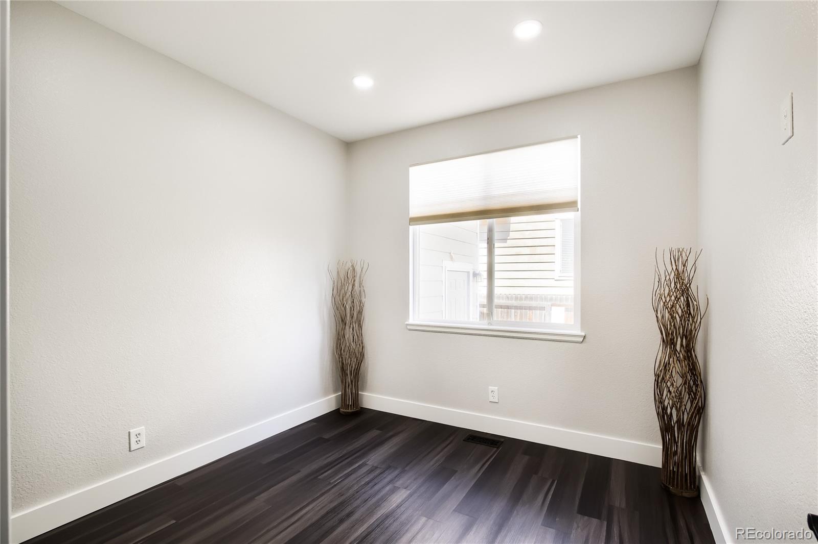 MLS Image #9 for 204  straw court,brighton, Colorado