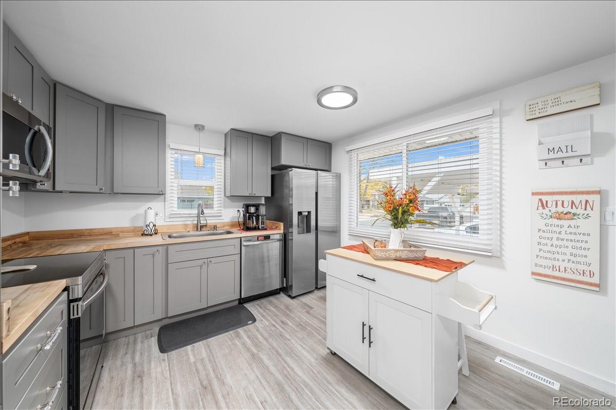 MLS Image #5 for 1502  carmelita court,platteville, Colorado
