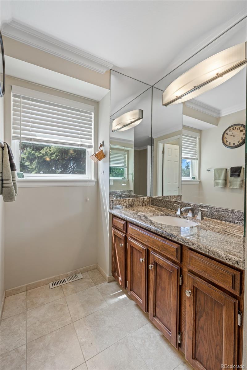 MLS Image #24 for 7191 s olive way,englewood, Colorado