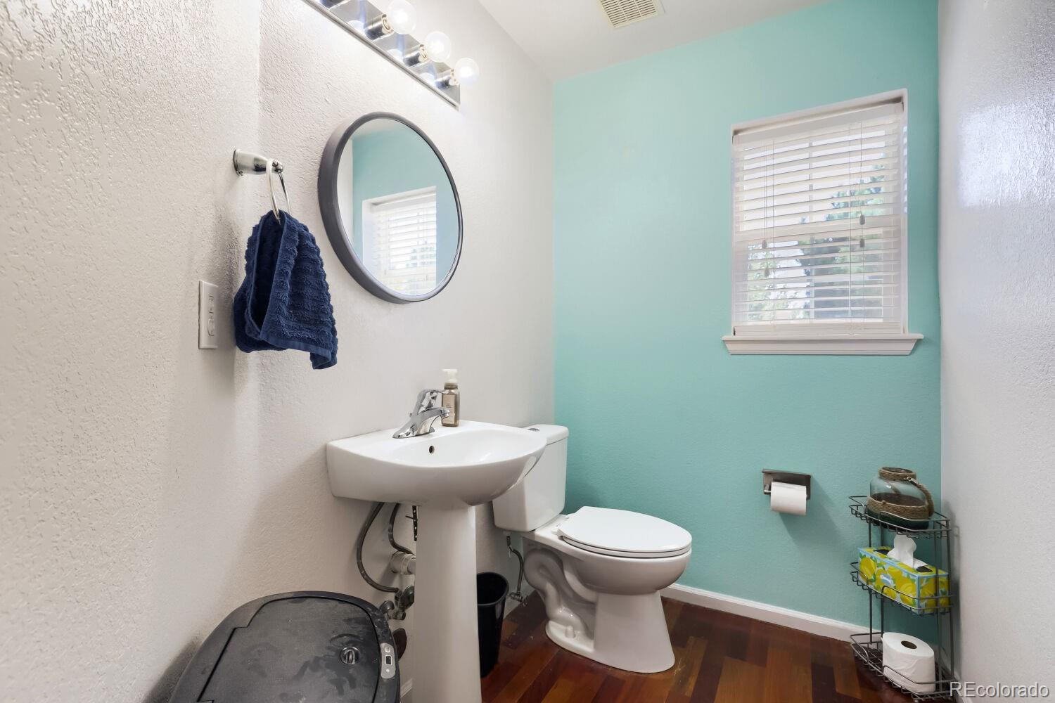 MLS Image #15 for 21497 e 53rd place,denver, Colorado