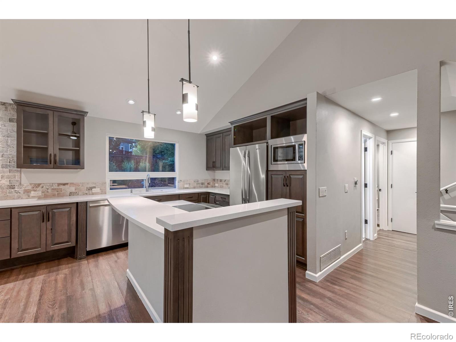 MLS Image #10 for 545  catalpa court,louisville, Colorado