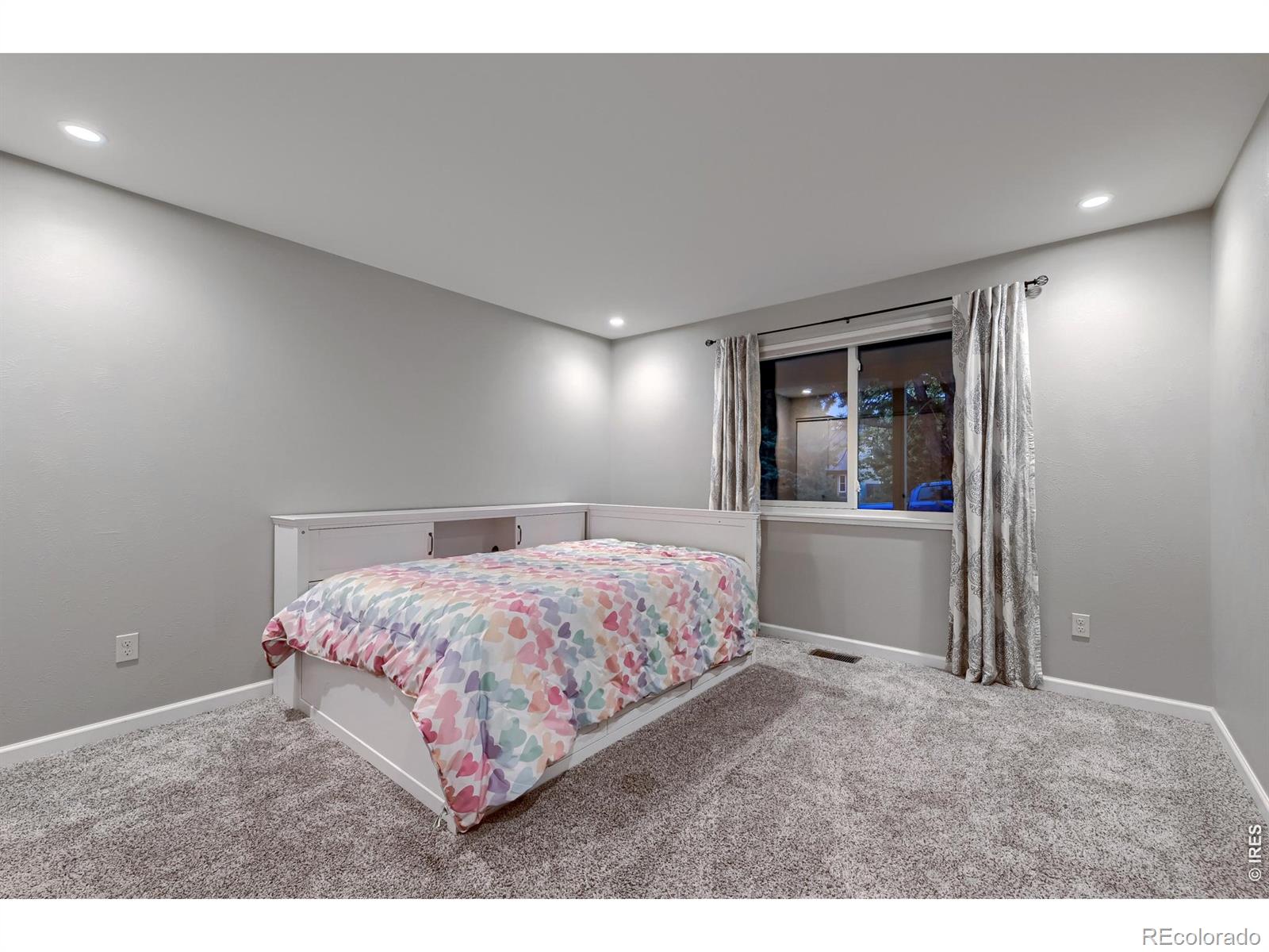 MLS Image #20 for 545  catalpa court,louisville, Colorado