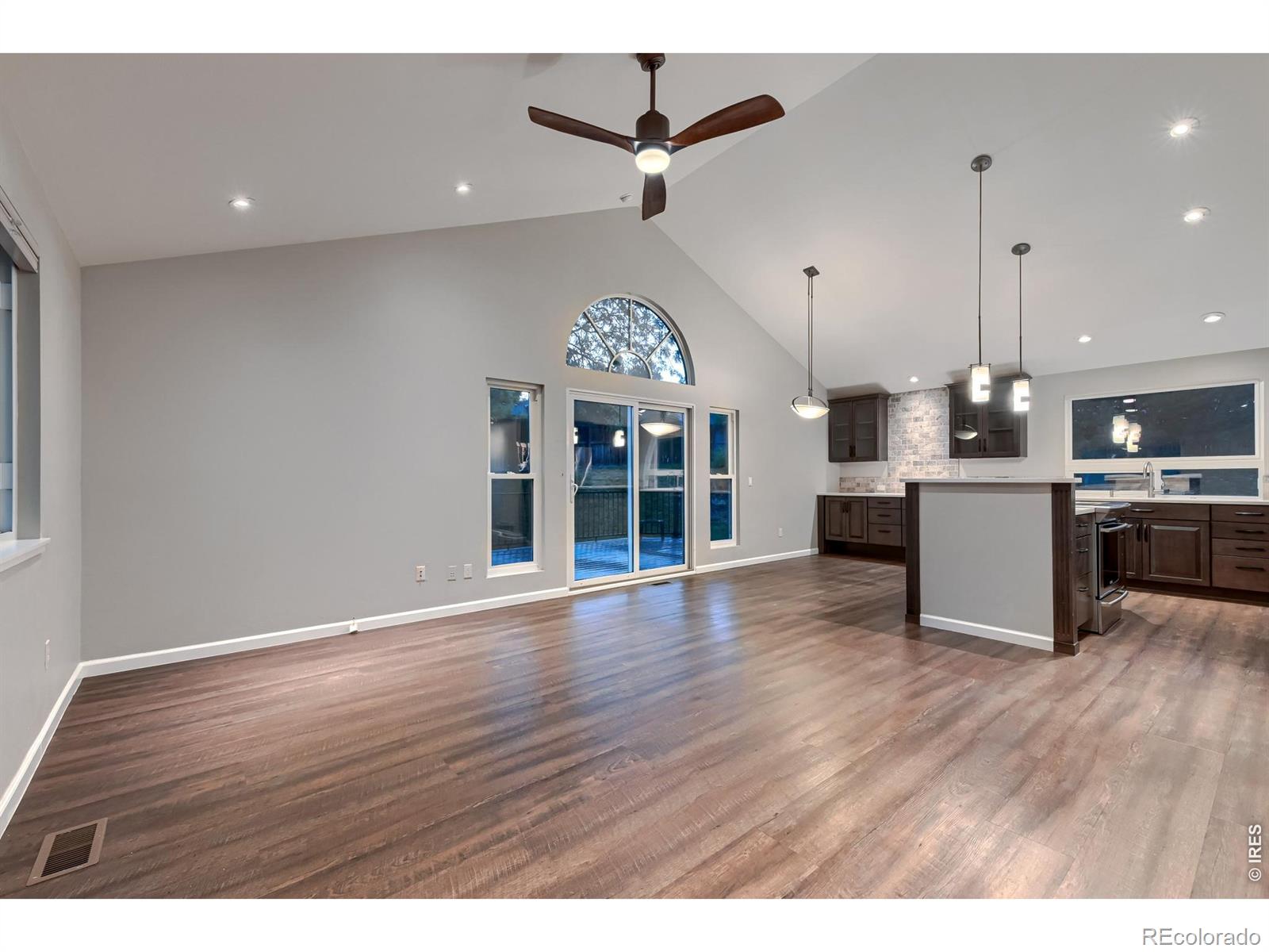 MLS Image #3 for 545  catalpa court,louisville, Colorado