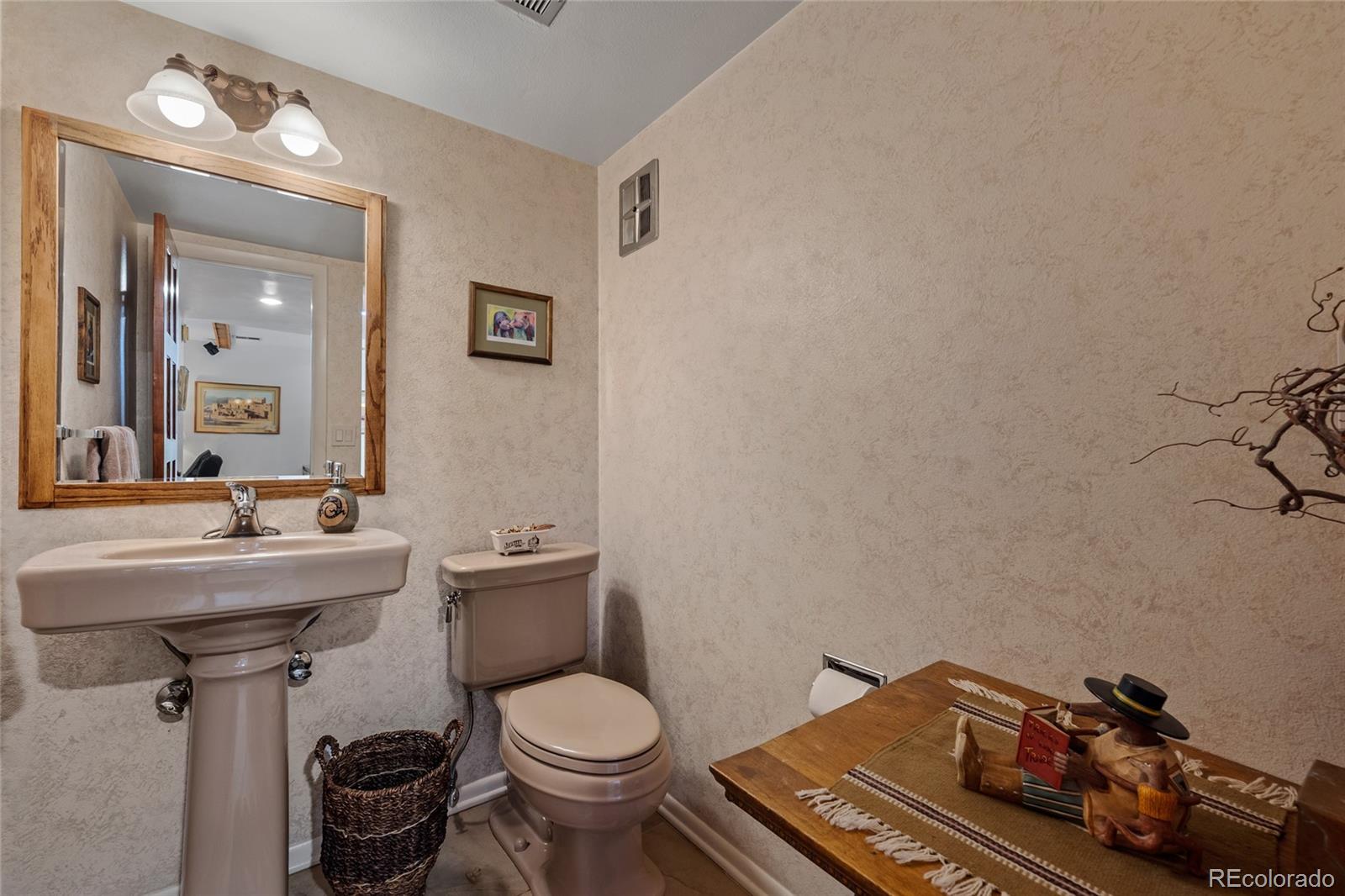 MLS Image #33 for 12143 w 68th avenue,arvada, Colorado