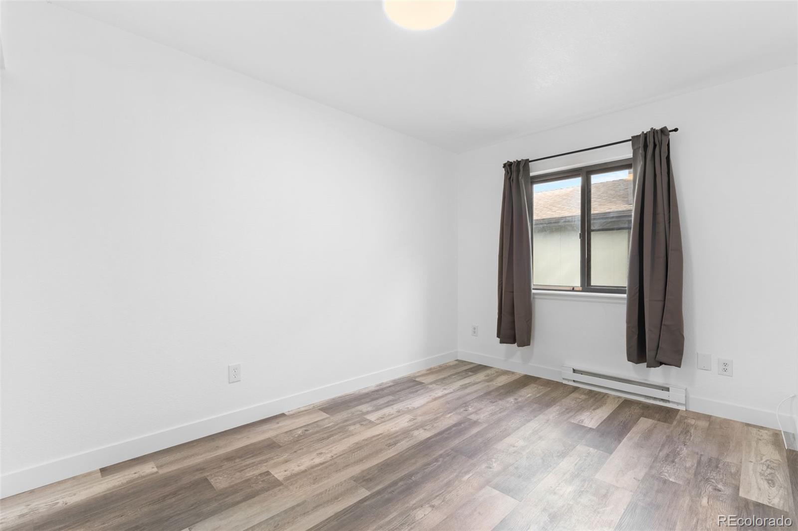 MLS Image #11 for 3864 s nucla street,aurora, Colorado