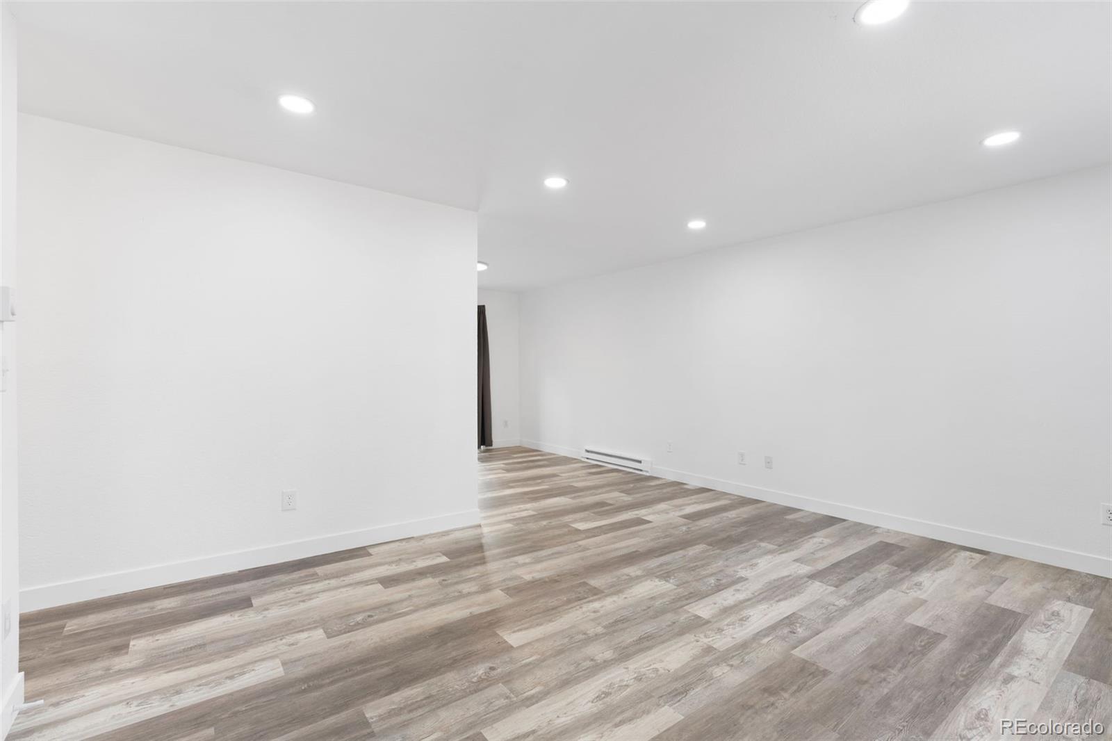 MLS Image #9 for 3864 s nucla street,aurora, Colorado