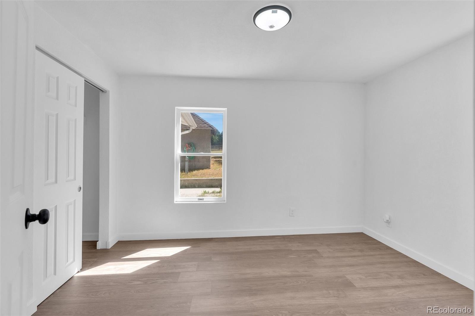 MLS Image #11 for 350 s elbert street,elizabeth, Colorado