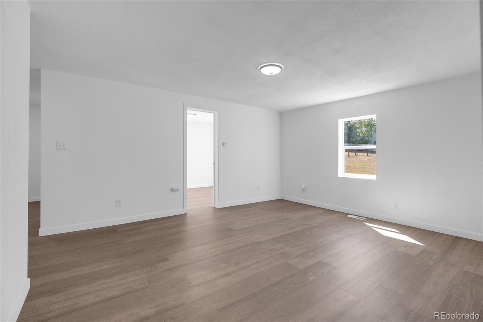 MLS Image #3 for 350 s elbert street,elizabeth, Colorado