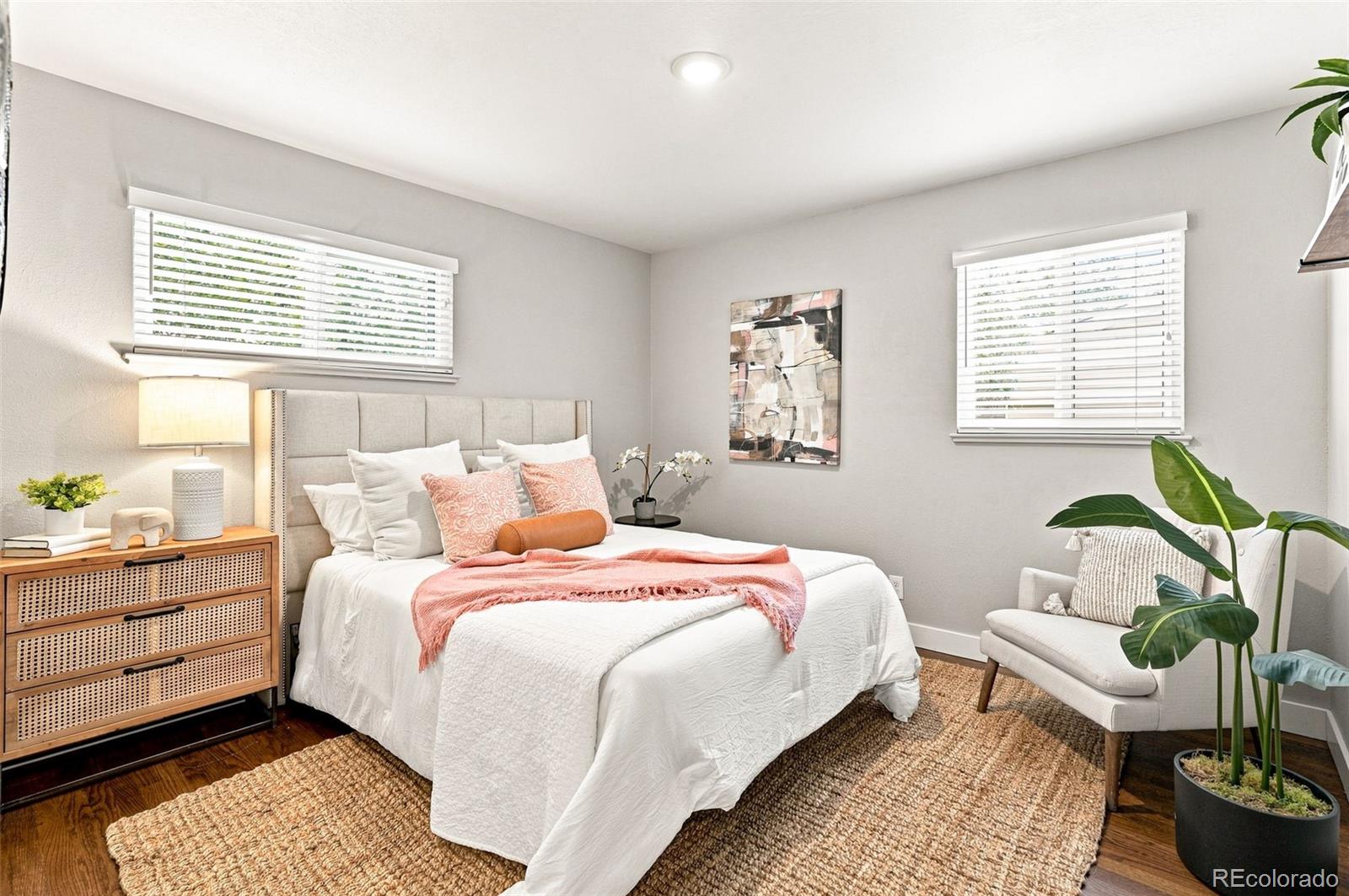 MLS Image #18 for 1908  akron street,aurora, Colorado