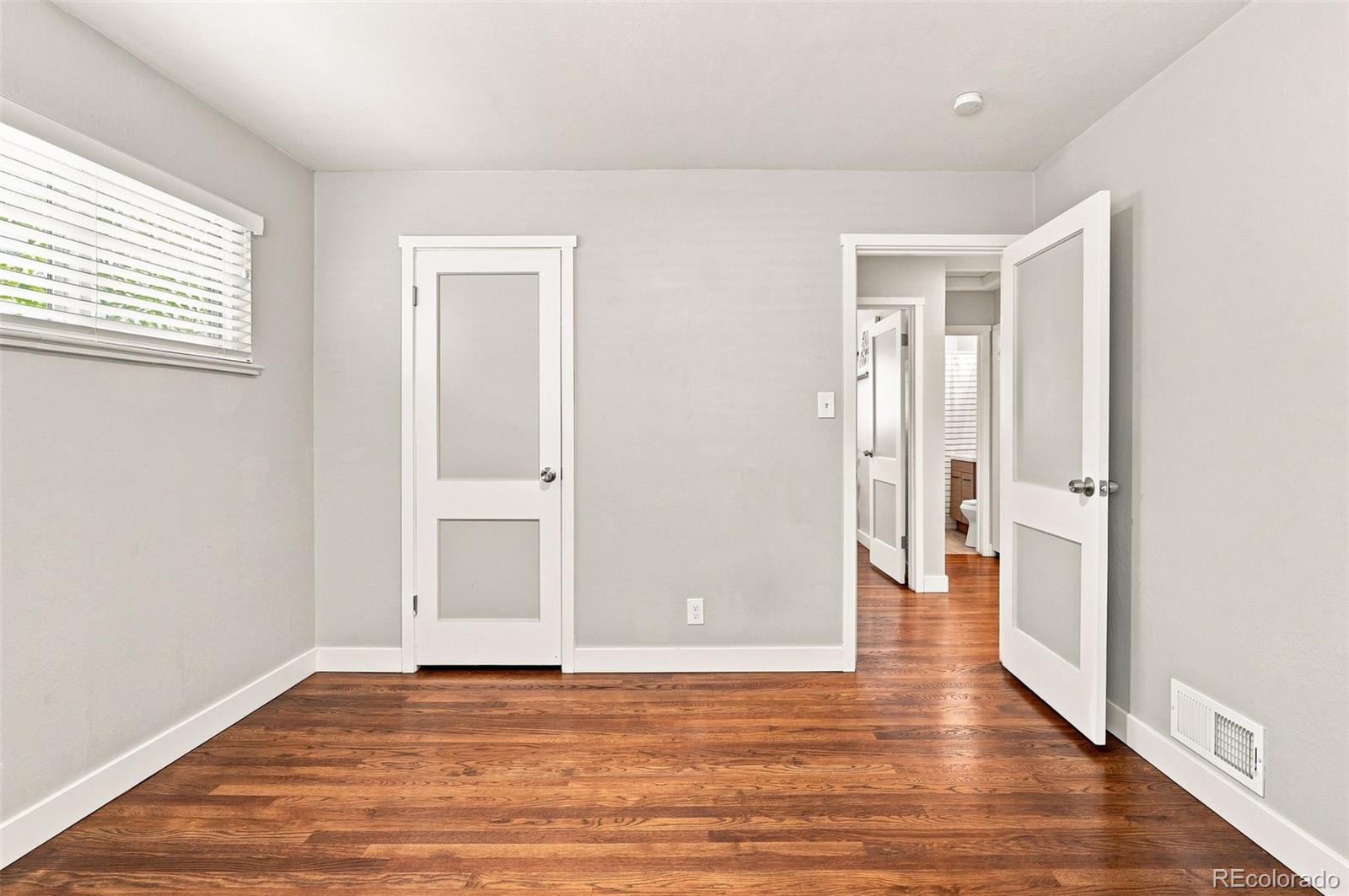 MLS Image #24 for 1908  akron street,aurora, Colorado