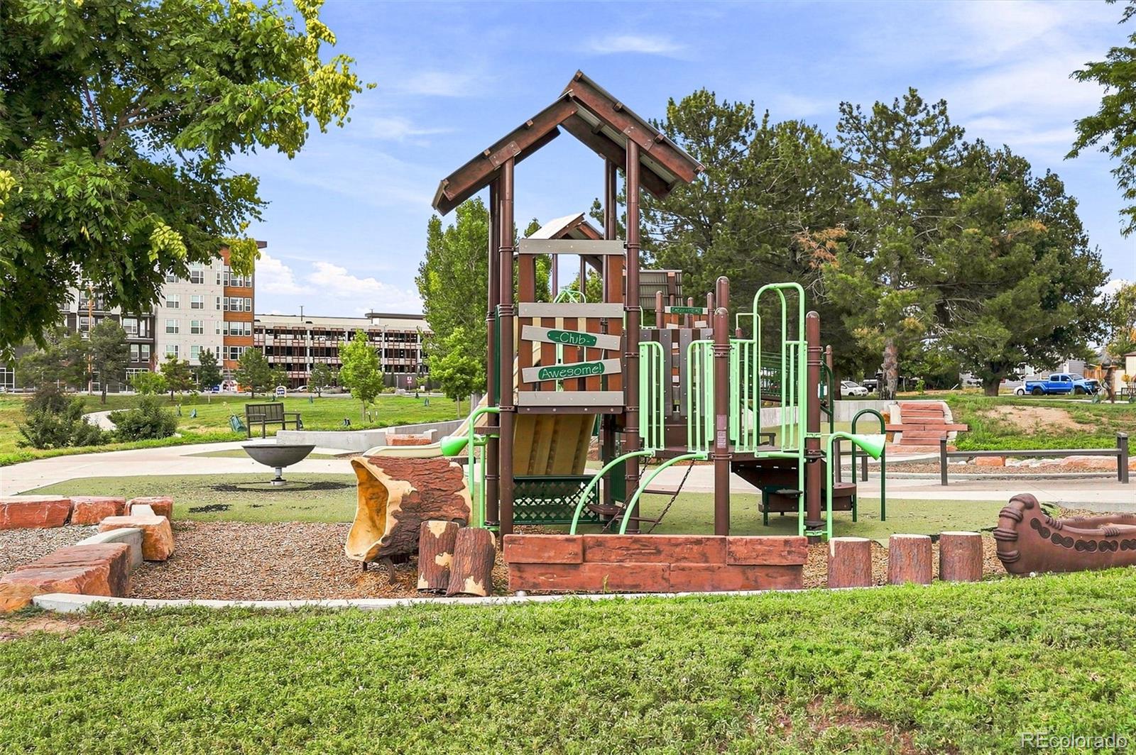 MLS Image #40 for 1908  akron street,aurora, Colorado