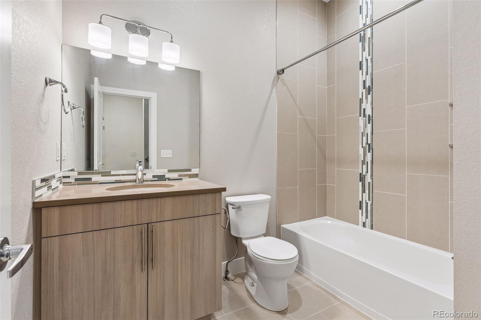 MLS Image #23 for 2733 w 28th avenue 7,denver, Colorado