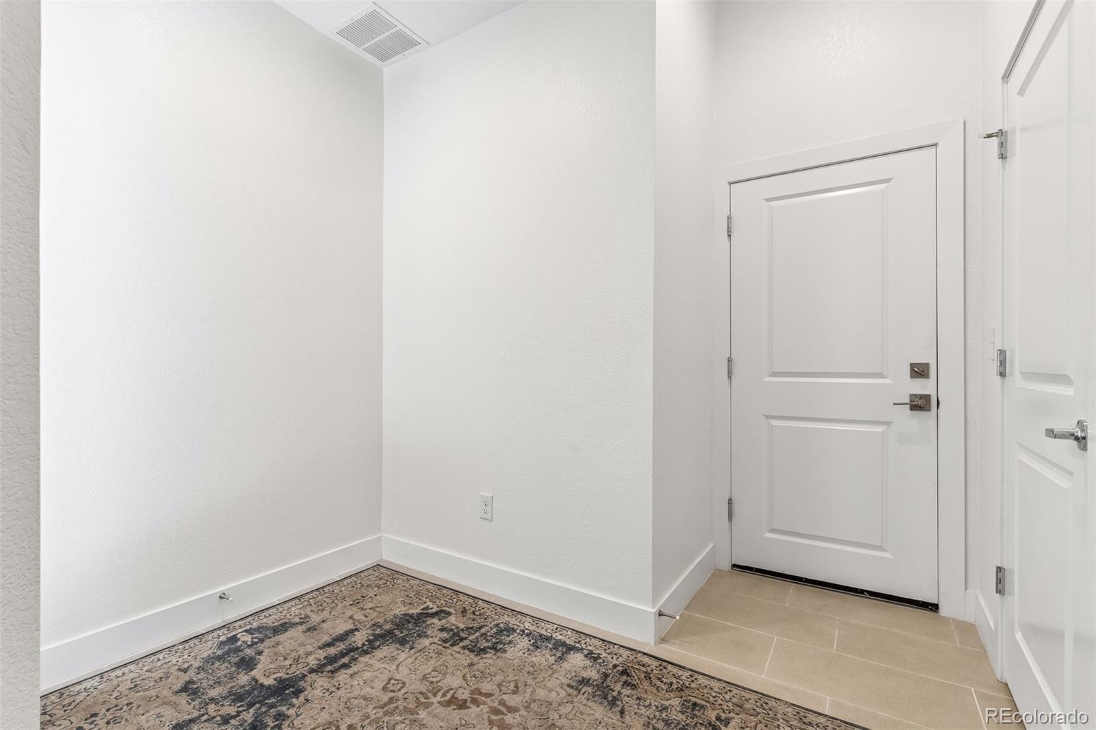 MLS Image #29 for 2733 w 28th avenue 7,denver, Colorado