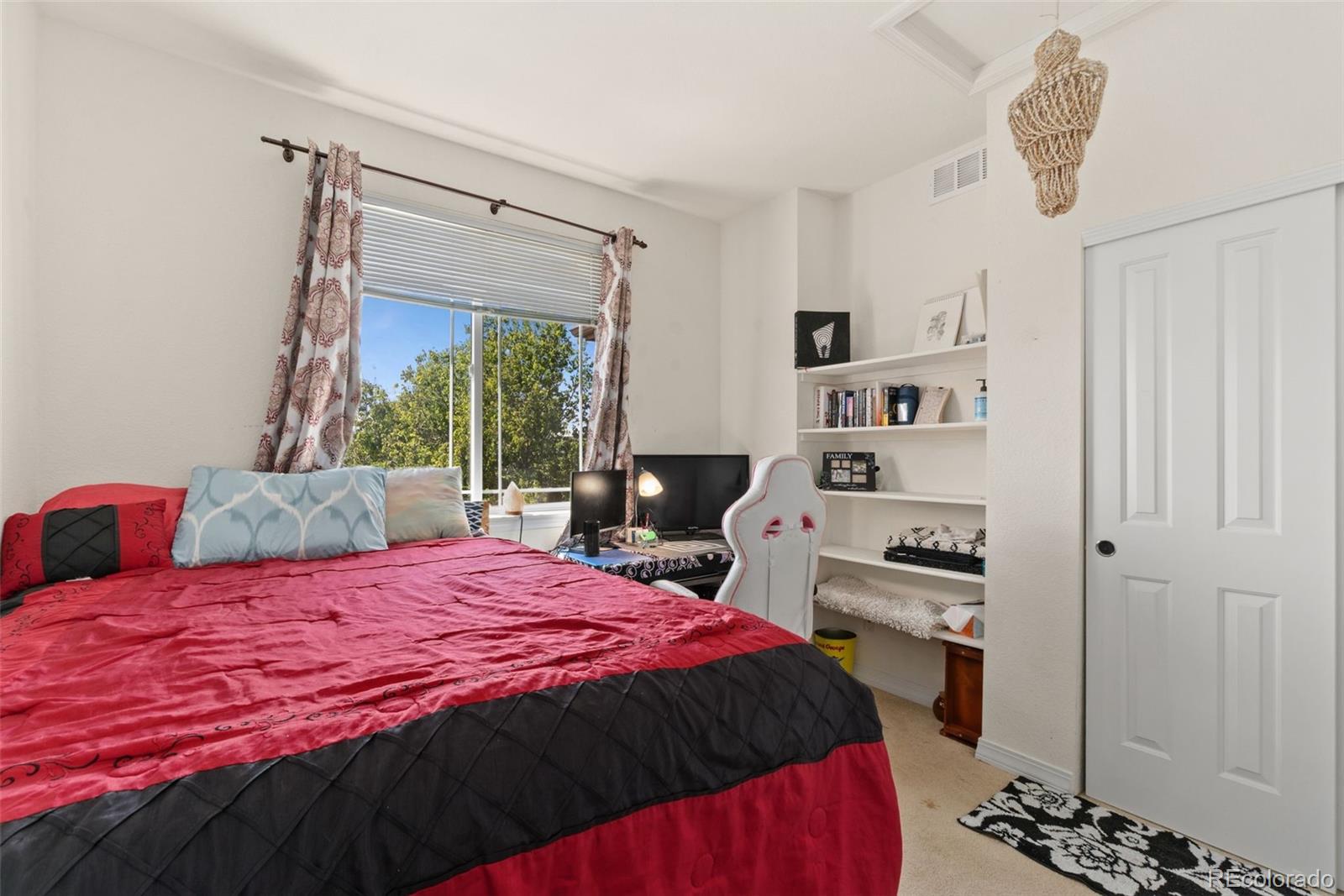 MLS Image #8 for 804  summer hawk drive,longmont, Colorado