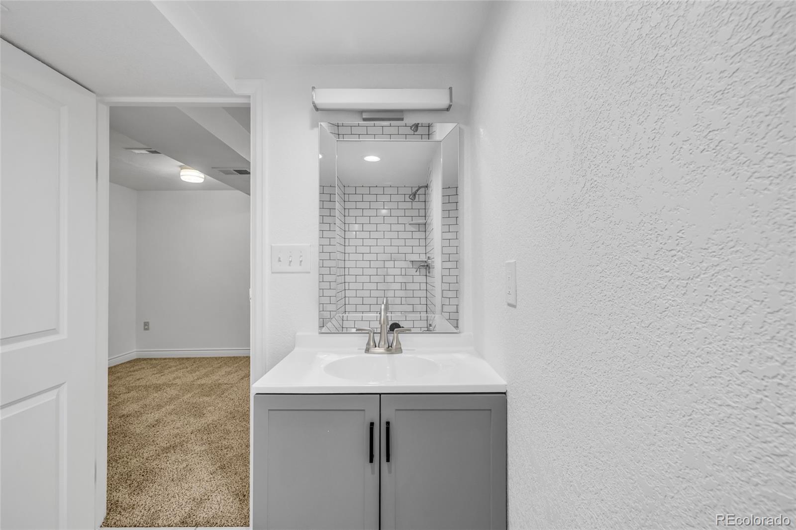 MLS Image #25 for 16298 e bates drive,aurora, Colorado