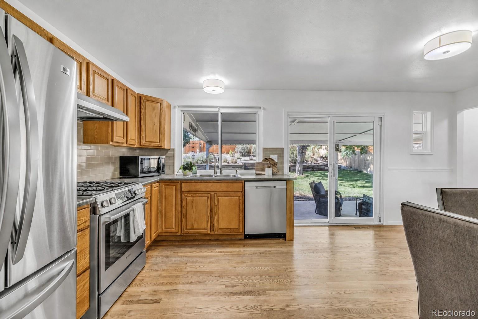 MLS Image #5 for 16298 e bates drive,aurora, Colorado