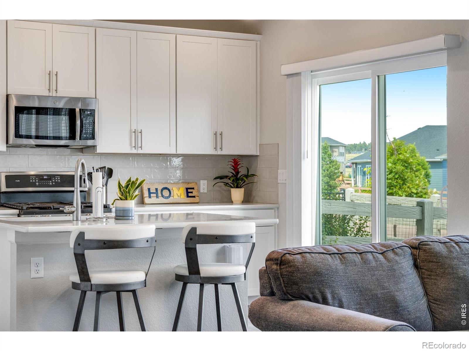 MLS Image #12 for 10015  poppy mallow point,colorado springs, Colorado
