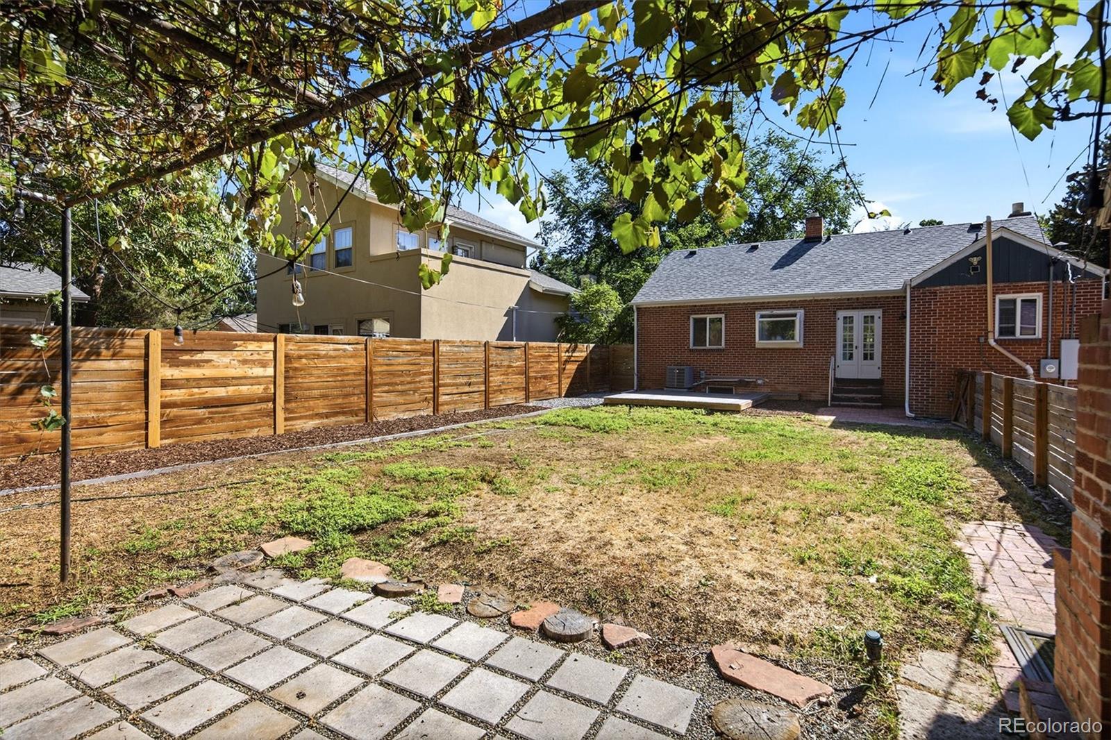 MLS Image #11 for 635  holly street,denver, Colorado