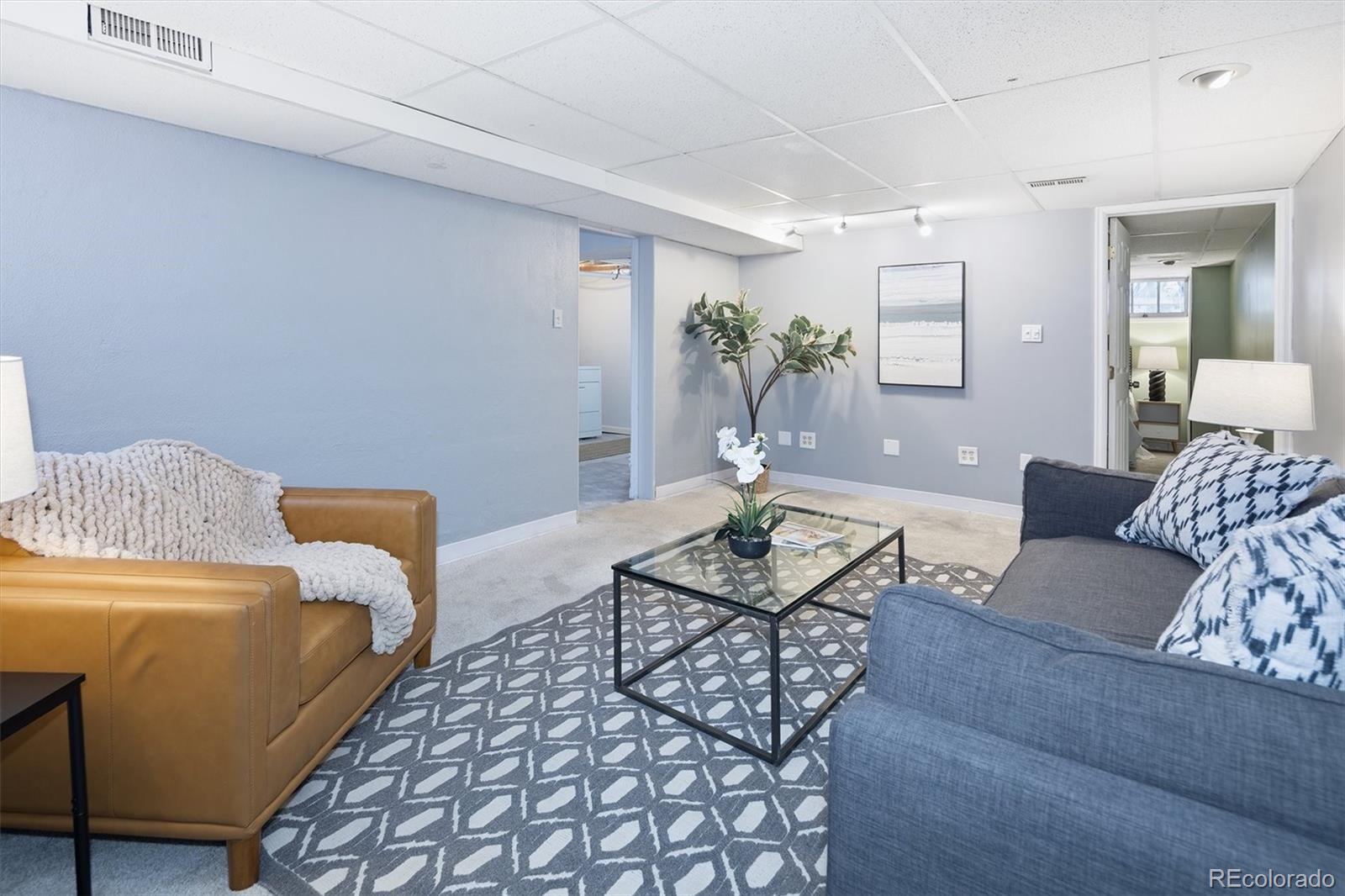 MLS Image #17 for 635  holly street,denver, Colorado