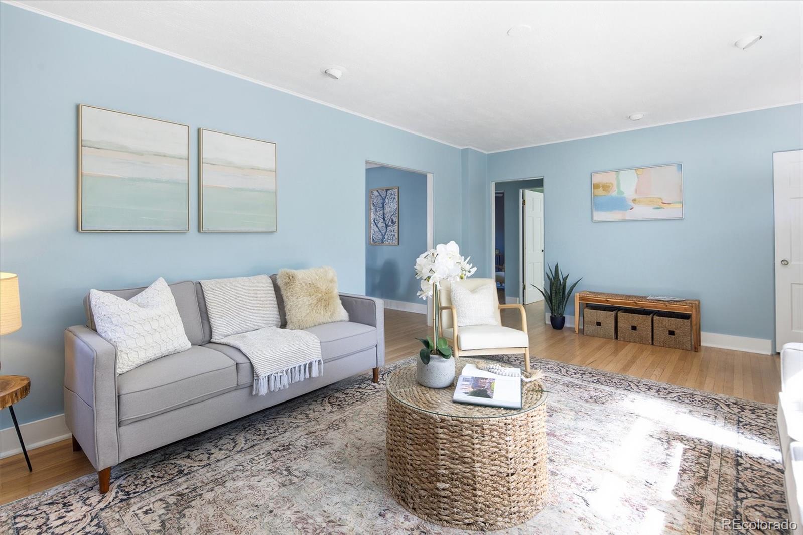 MLS Image #4 for 635  holly street,denver, Colorado