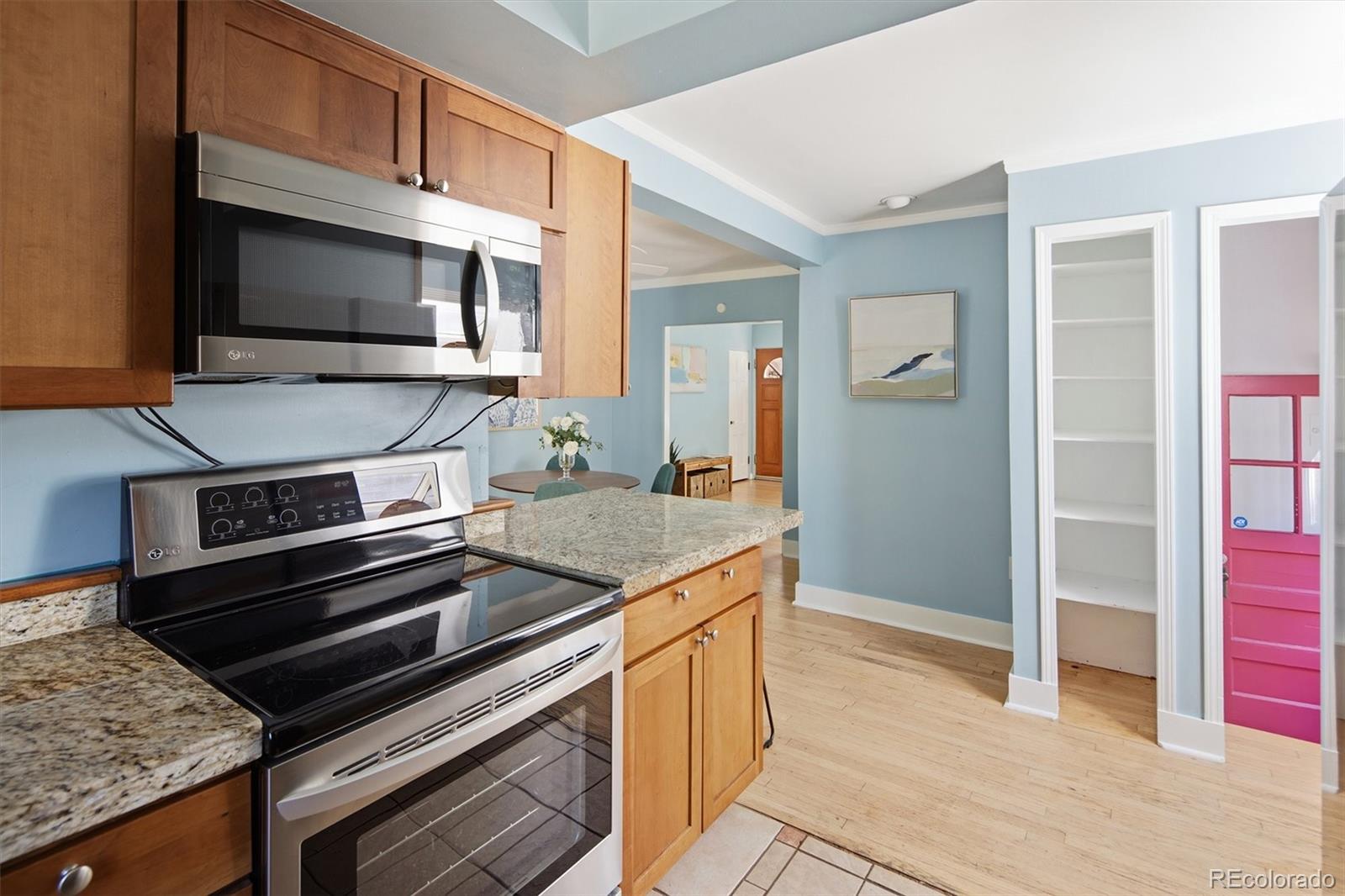 MLS Image #8 for 635  holly street,denver, Colorado