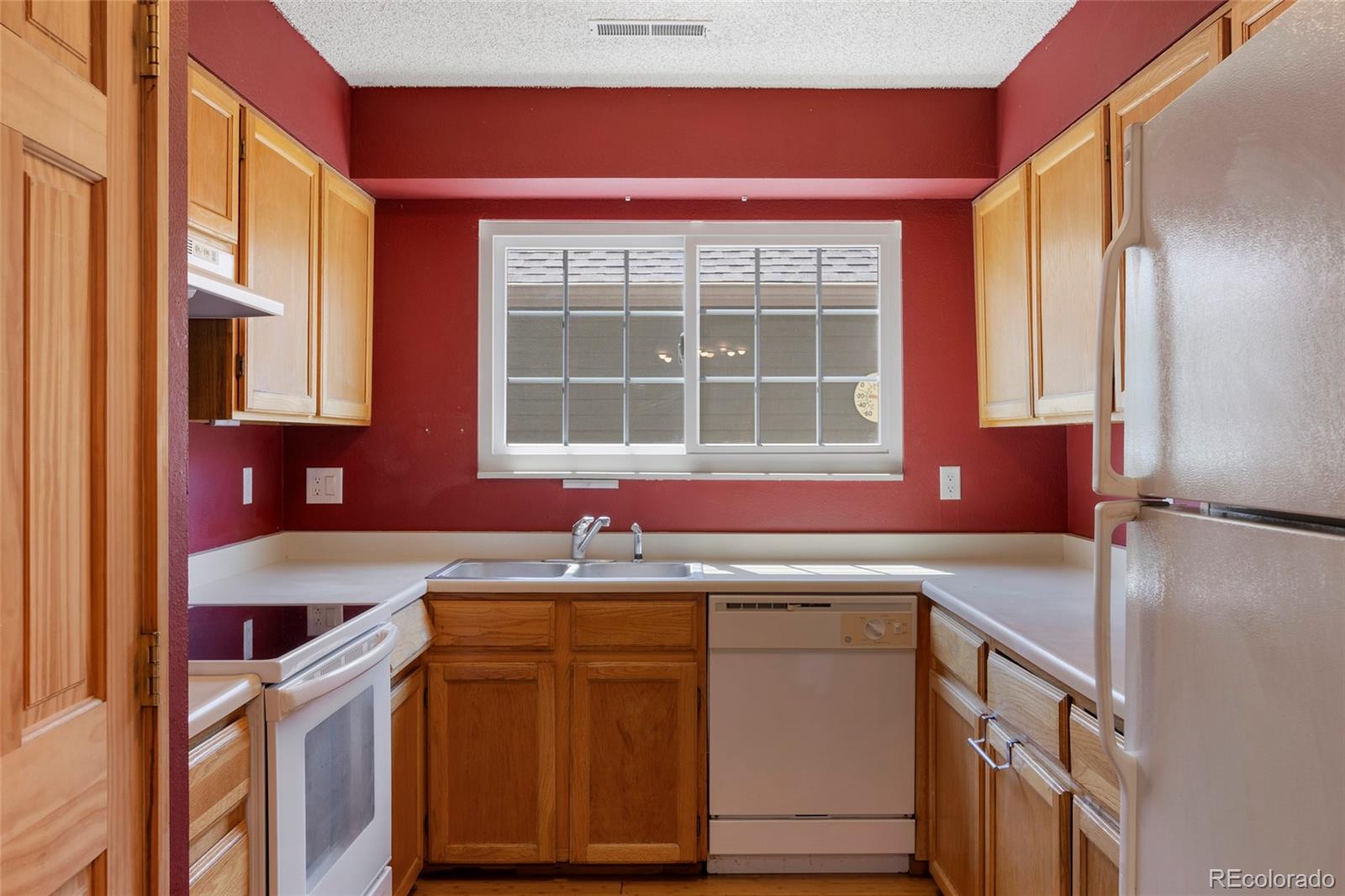 MLS Image #10 for 3409 s ammons street,denver, Colorado