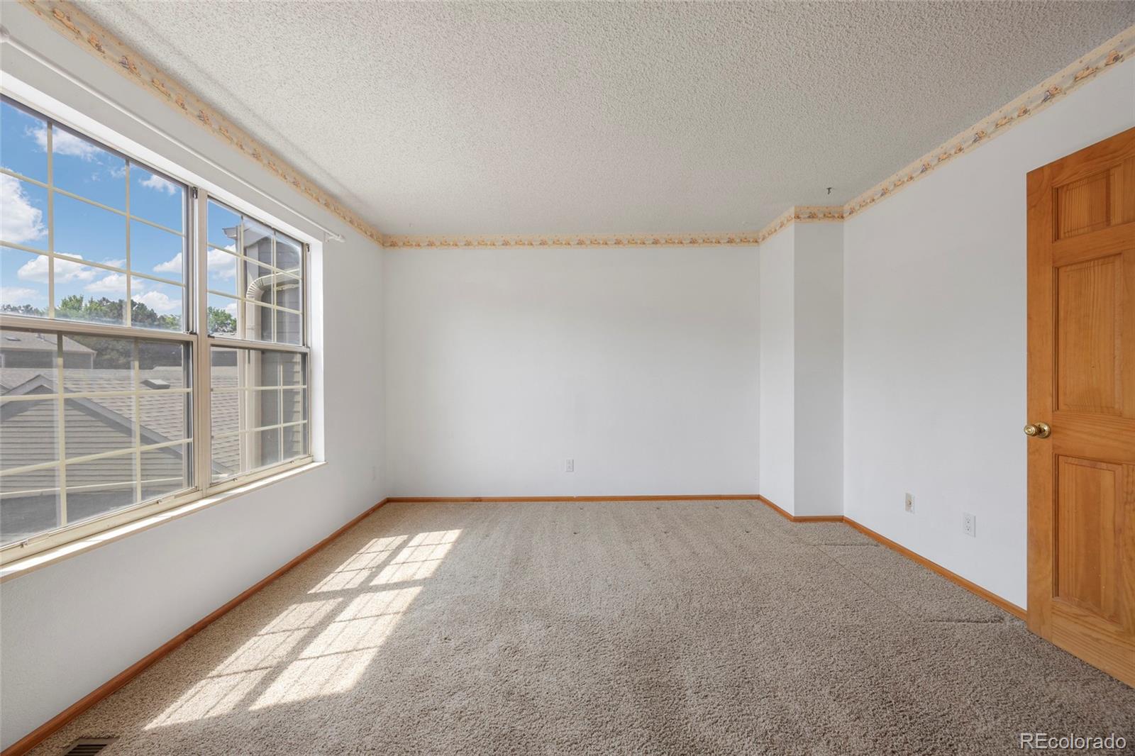 MLS Image #13 for 3409 s ammons street,denver, Colorado