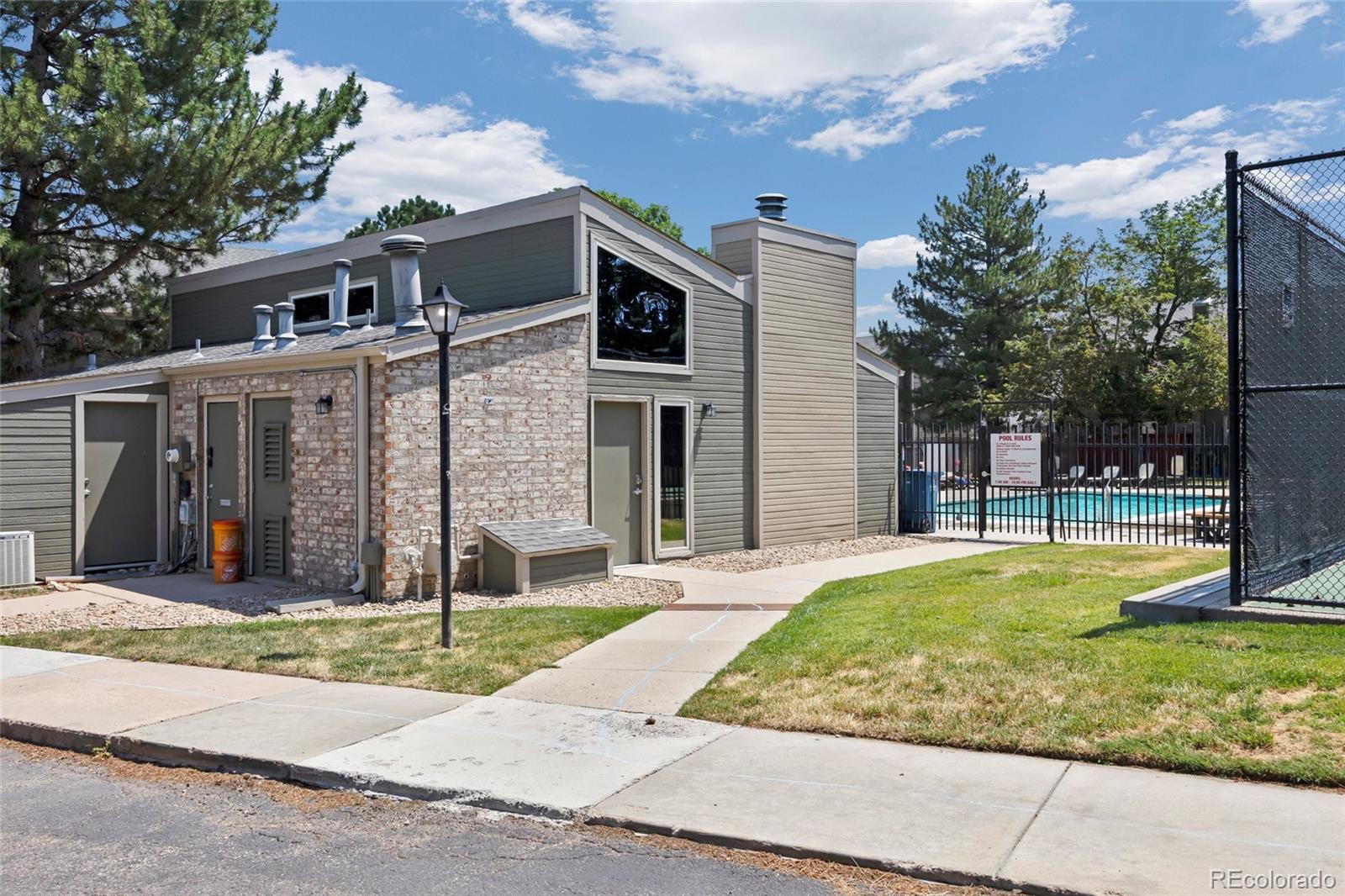 MLS Image #26 for 3409 s ammons street,denver, Colorado