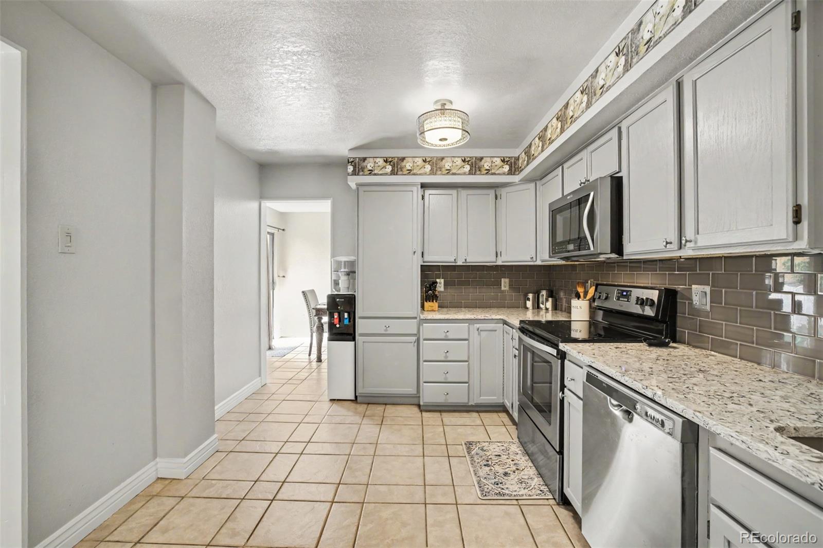 MLS Image #10 for 5671 w 71st avenue,arvada, Colorado