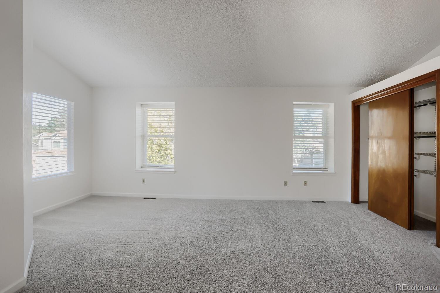 MLS Image #18 for 4927 s eagle circle,aurora, Colorado