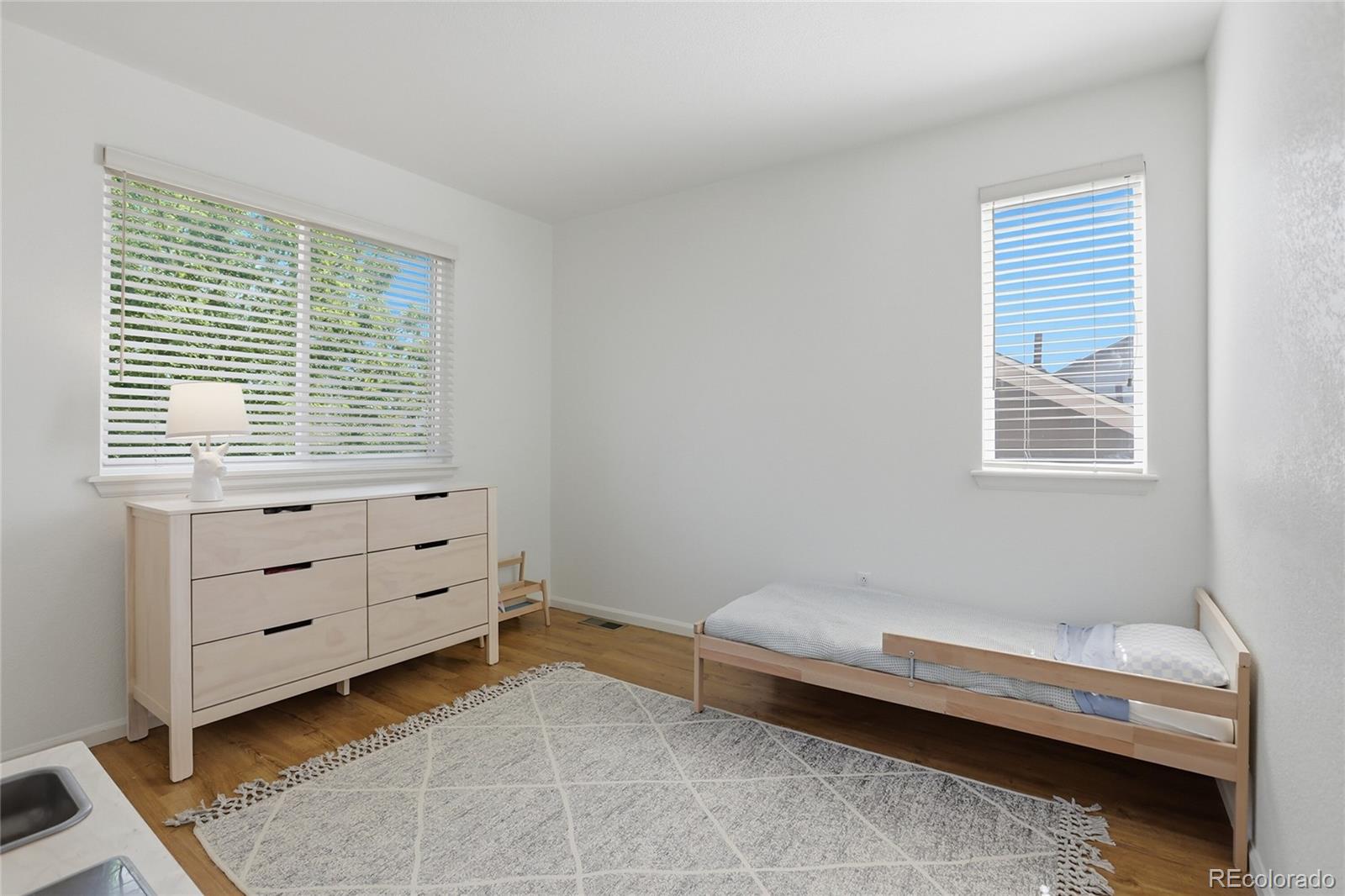 MLS Image #12 for 8814 s field court,littleton, Colorado