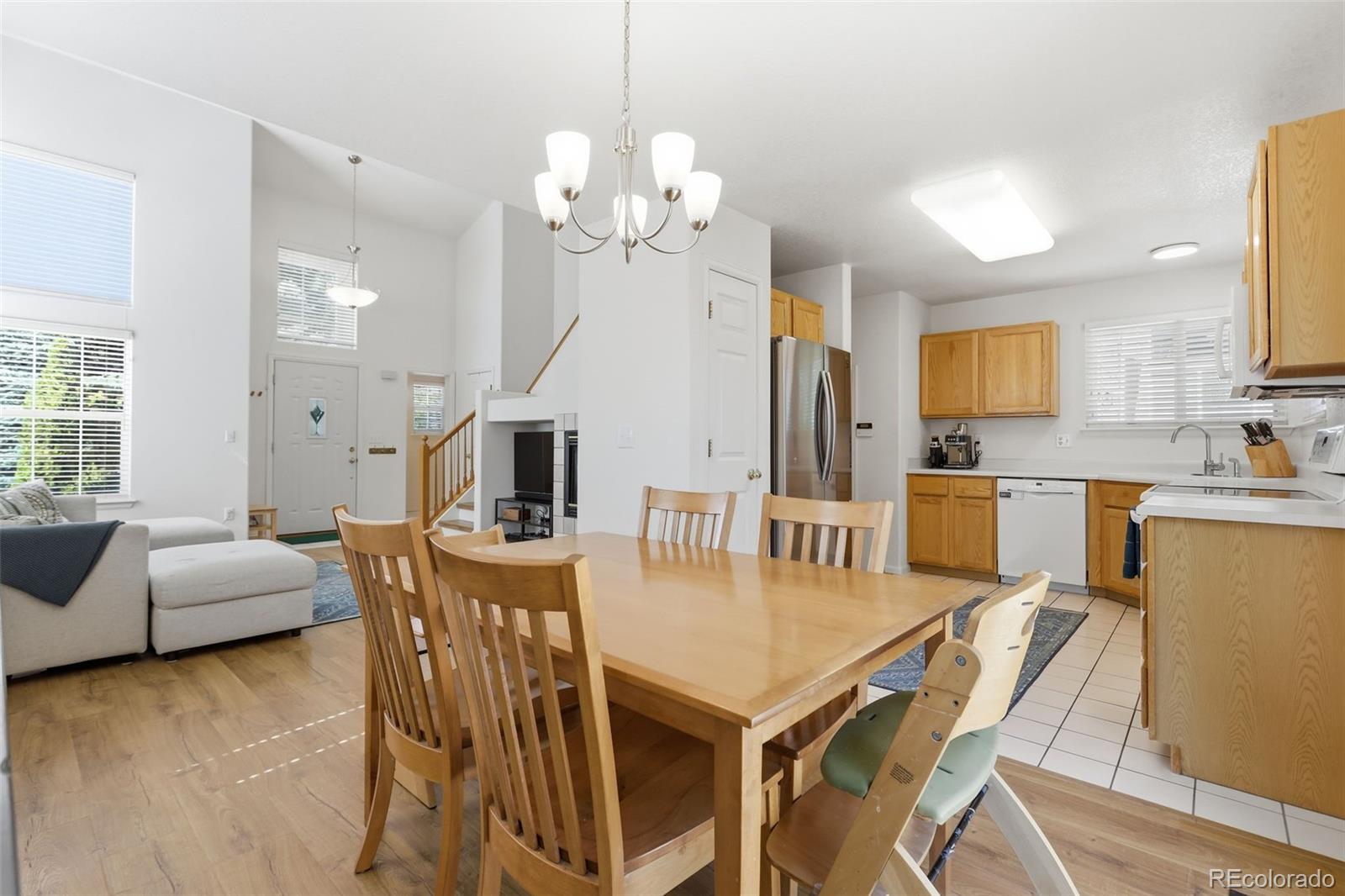 MLS Image #3 for 8814 s field court,littleton, Colorado