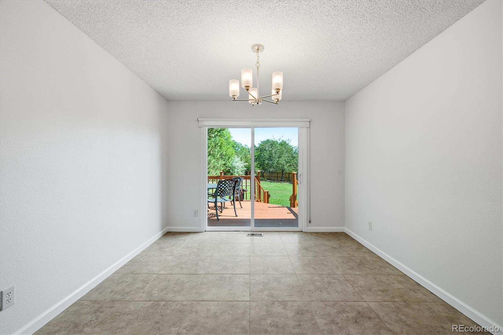 MLS Image #8 for 12439 w 84th drive,arvada, Colorado