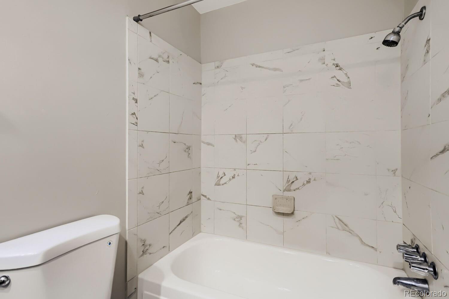 MLS Image #13 for 2181 s victor street,aurora, Colorado