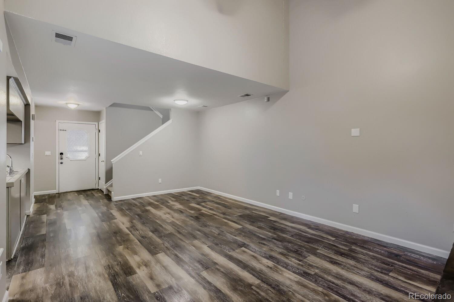 MLS Image #5 for 2181 s victor street,aurora, Colorado