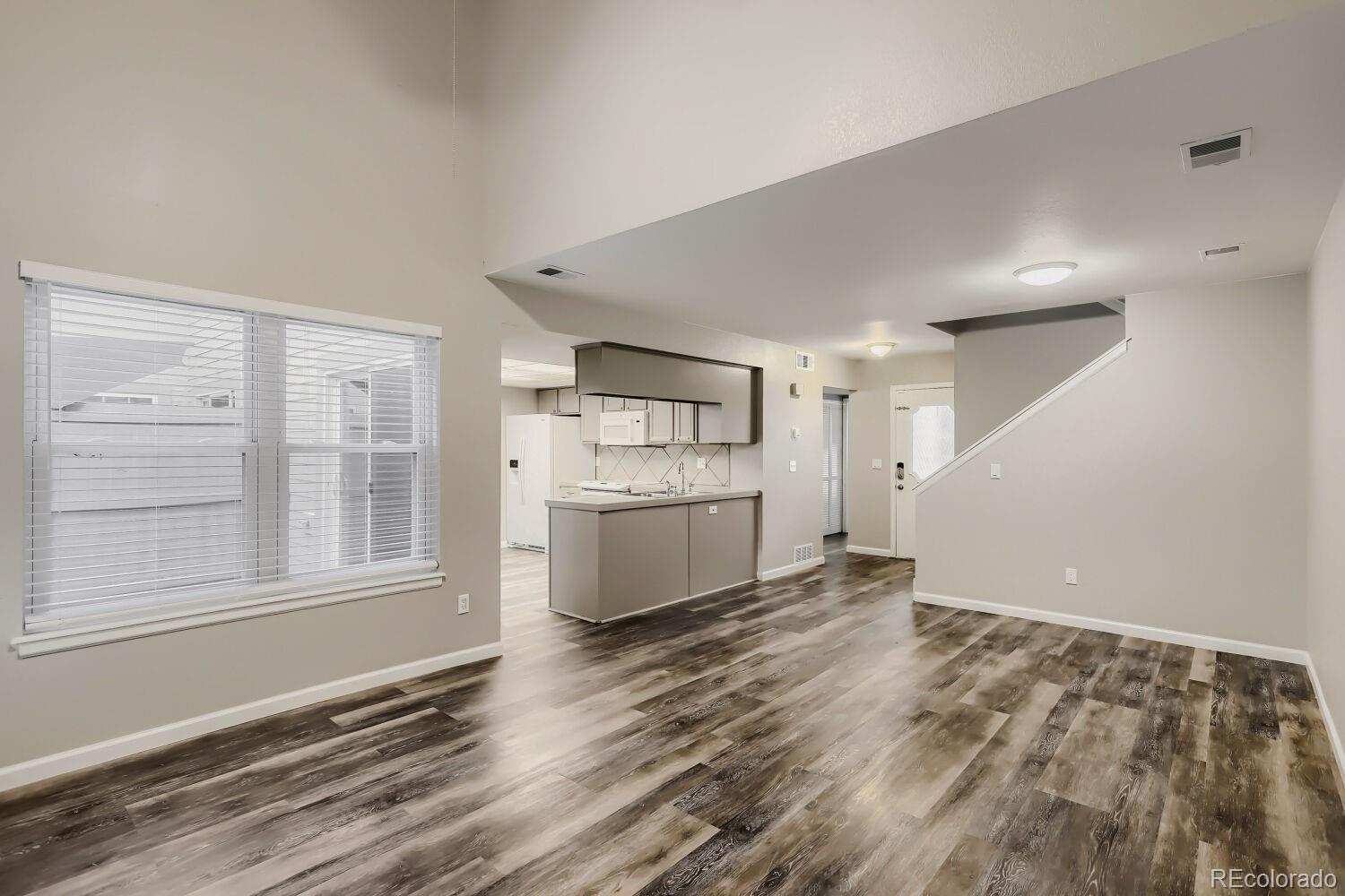 MLS Image #6 for 2181 s victor street,aurora, Colorado