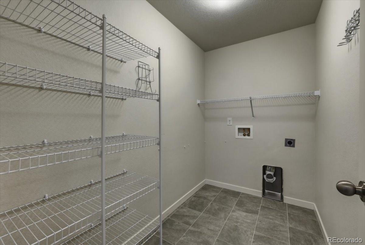 MLS Image #14 for 11040  falling snow lane,colorado springs, Colorado