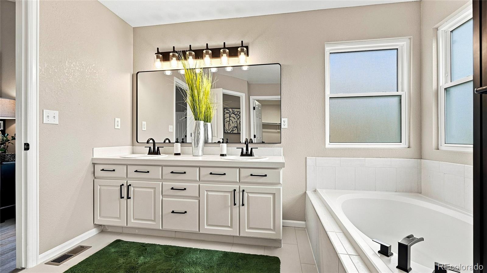 MLS Image #20 for 19332 e berry place,aurora, Colorado