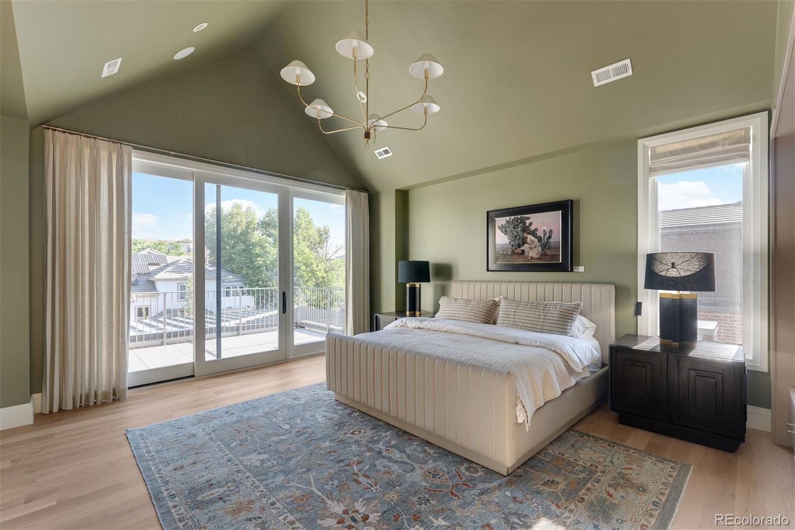 MLS Image #14 for 2655 e cedar avenue,denver, Colorado