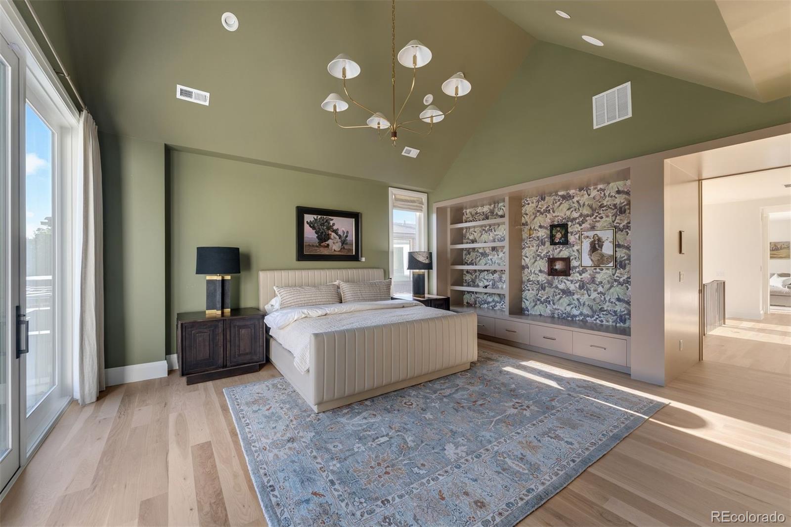 MLS Image #15 for 2655 e cedar avenue,denver, Colorado