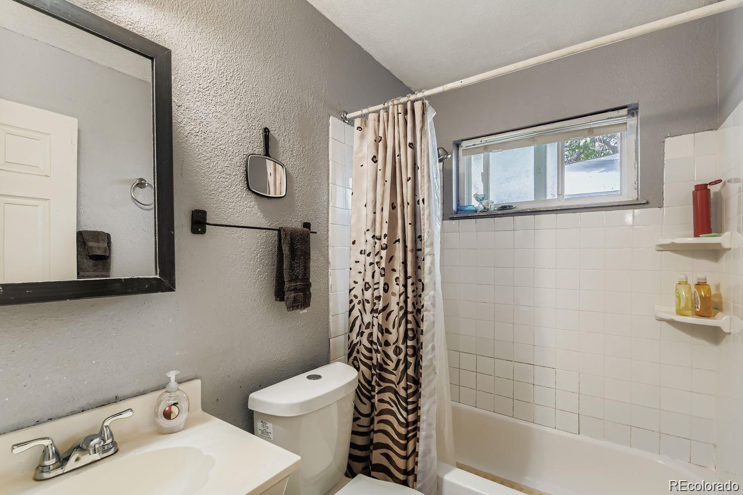 MLS Image #8 for 9211  harris street,thornton, Colorado