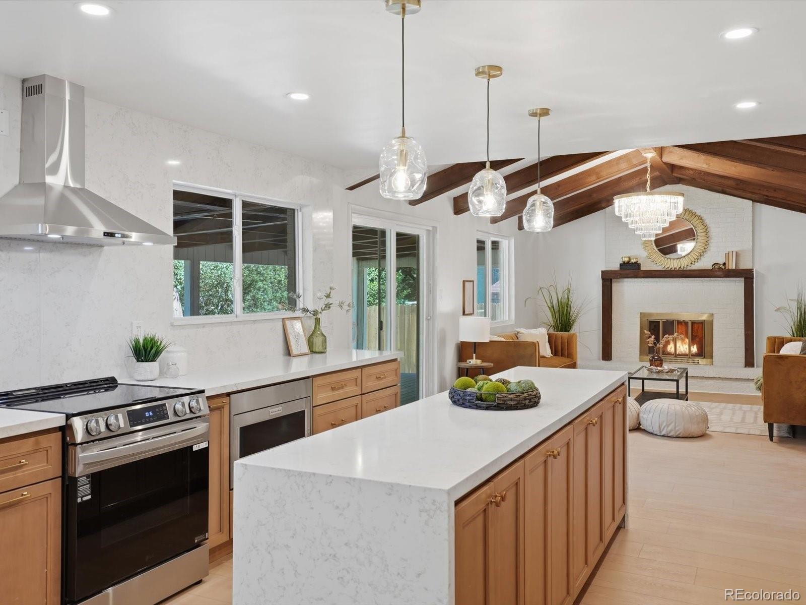 MLS Image #14 for 4000 s spruce street,denver, Colorado
