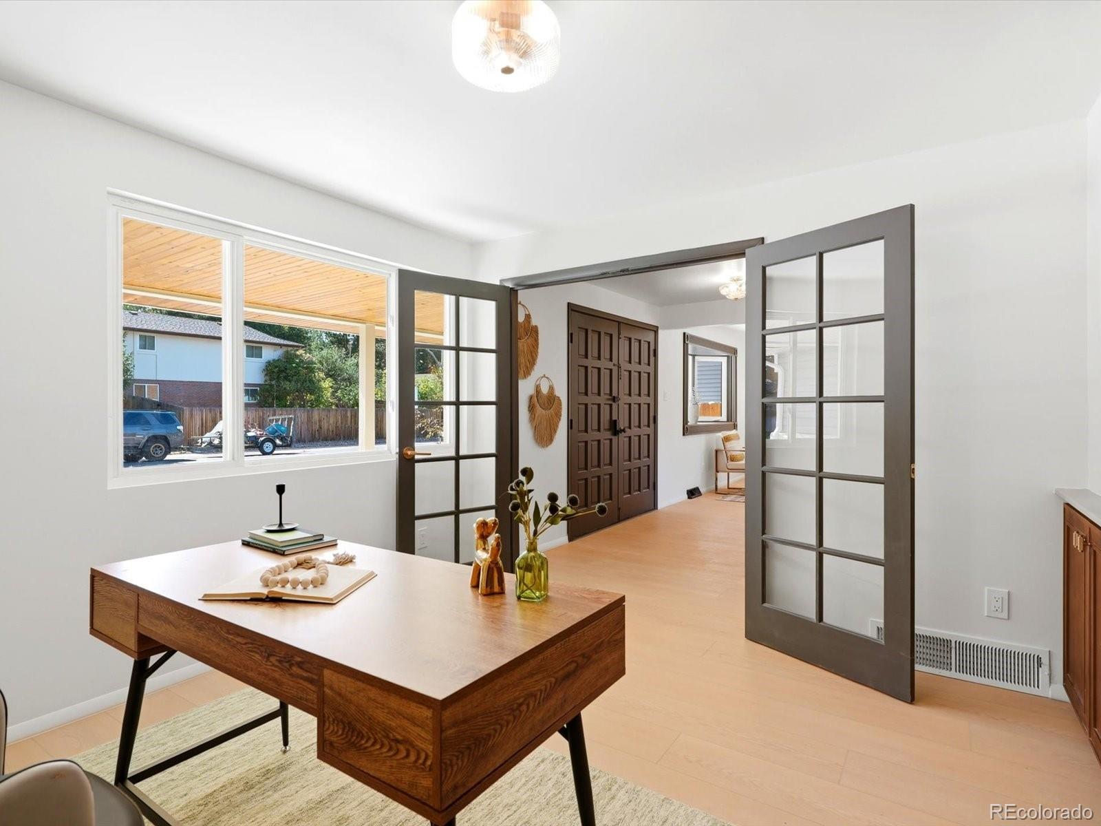 MLS Image #5 for 4000 s spruce street,denver, Colorado