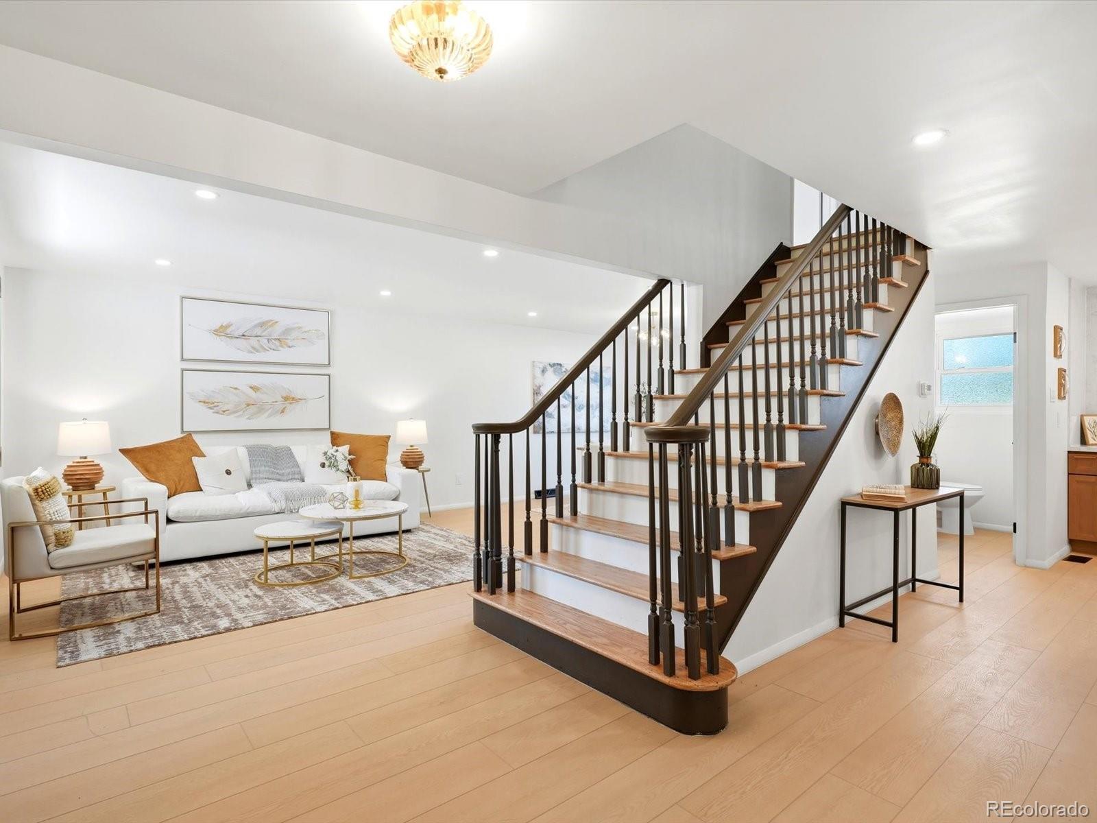 MLS Image #6 for 4000 s spruce street,denver, Colorado