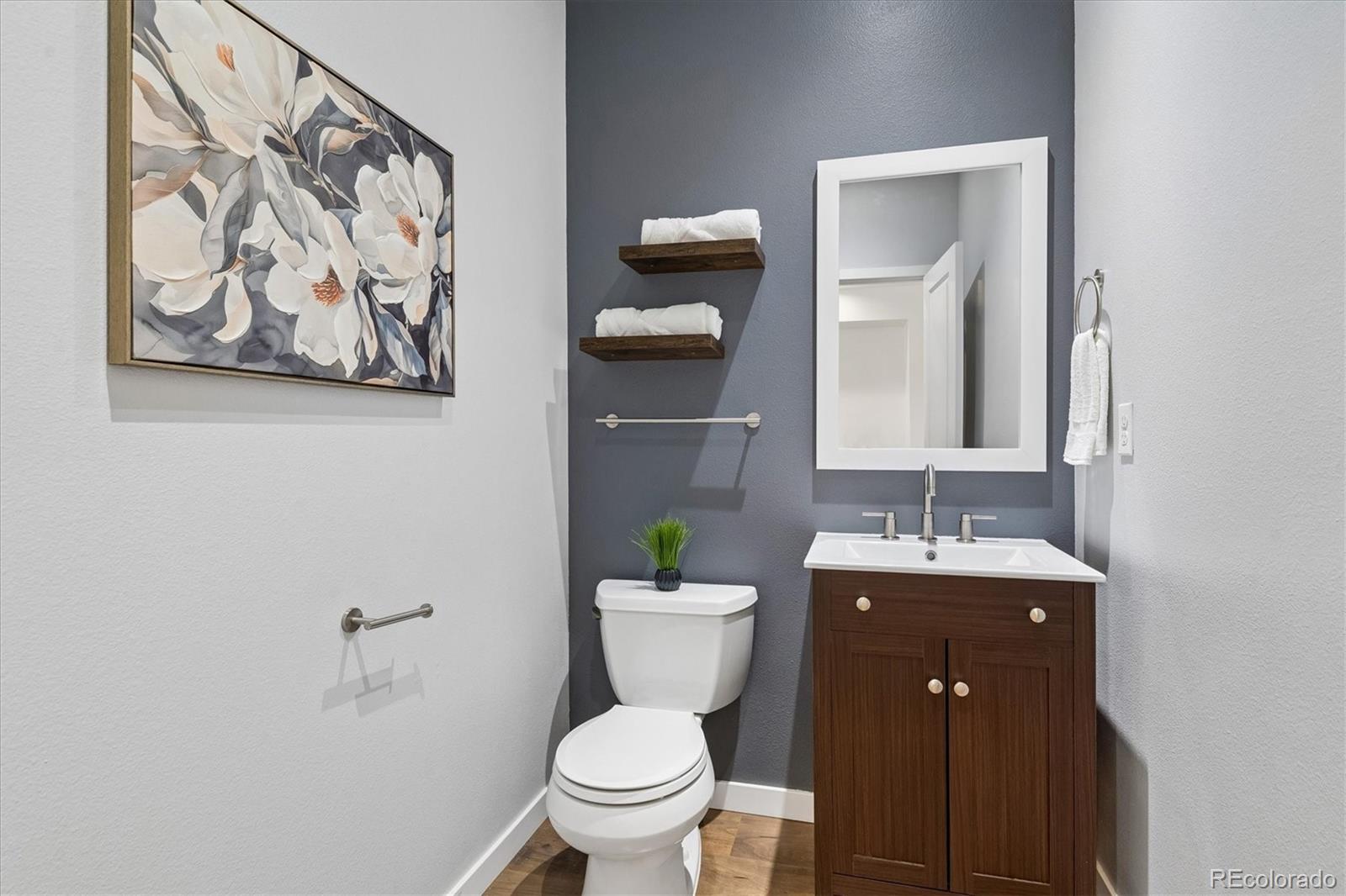 MLS Image #11 for 3155 e 104th avenue,denver, Colorado